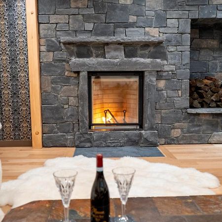 קאנמור Romantic Luxury Sauna & Spa Retreat - Elkside Hideout, Pet Friendly מראה חיצוני תמונה