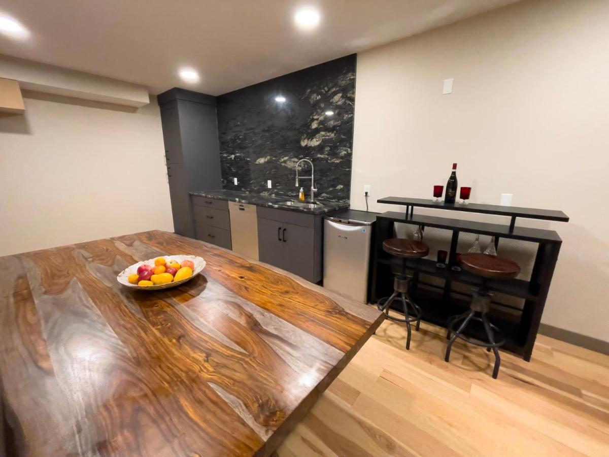 קאנמור Romantic Luxury Sauna & Spa Retreat - Elkside Hideout, Pet Friendly מראה חיצוני תמונה